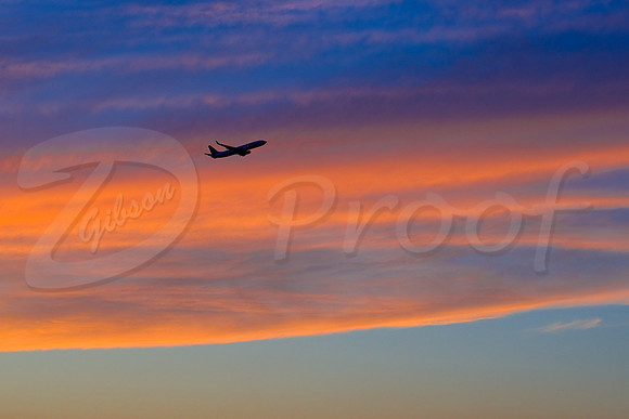 737 Chicago Sunset